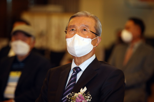 김종인, 이준석에 쓴소리 "경제민주화 잘못 이해...공부 기회 없었을 것"
