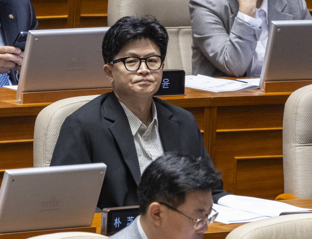 [속보] '식약처 로비' 양씨, "마담 출신이라 허위주장" 한동훈 고소